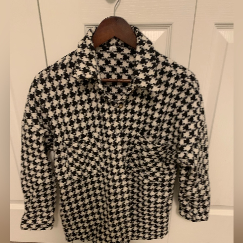 Houndstooth shacket from Shein size XS